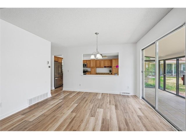 2770 S Heather Gardens Way, Aurora, CO 80014
