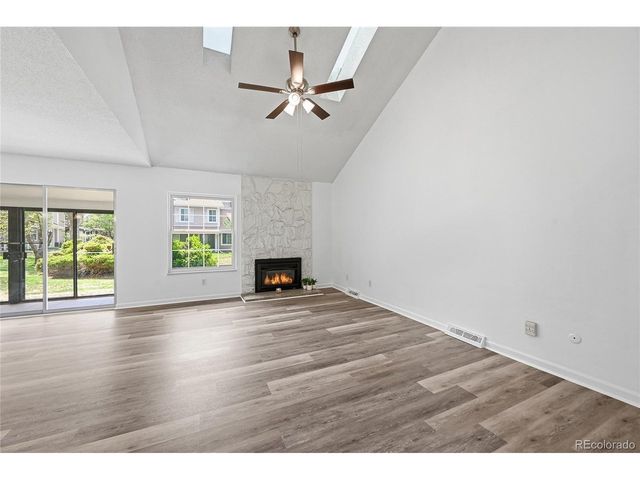2770 S Heather Gardens Way, Aurora, CO 80014