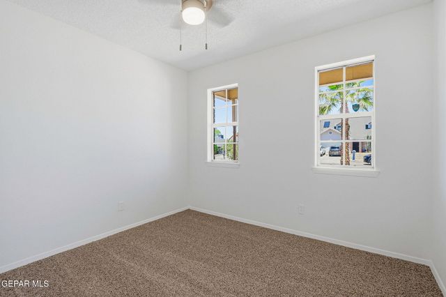 628 WOODCREST Lane, El Paso, TX 79912