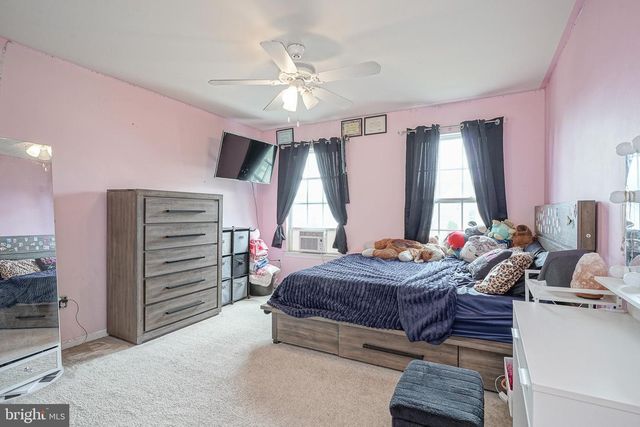 809 GALLERIA DR, Williamstown, NJ 08094