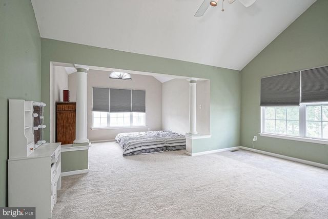 809 GALLERIA DR, Williamstown, NJ 08094