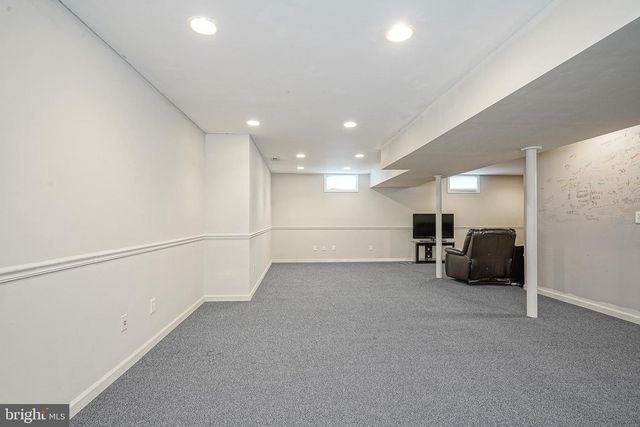 809 GALLERIA DR, Williamstown, NJ 08094