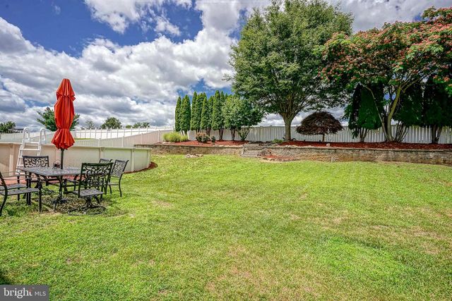 809 GALLERIA DR, Williamstown, NJ 08094