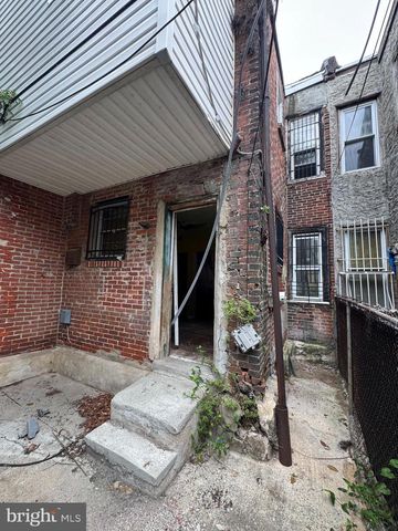2022 S SIMPSON ST, Philadelphia, PA 19142