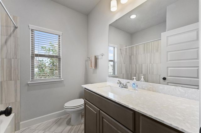 10518 Lyra Glen Lane, Richmond, TX 77406