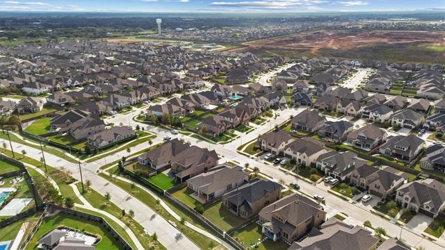 10518 Lyra Glen Lane, Richmond, TX 77406