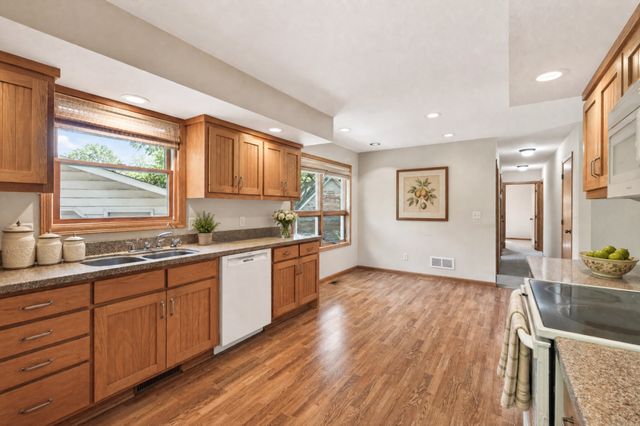 411 Young Street N, Prescott, WI 54021