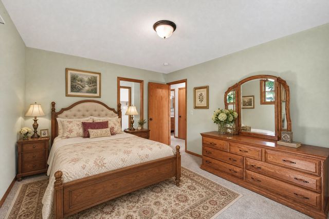 411 Young Street N, Prescott, WI 54021