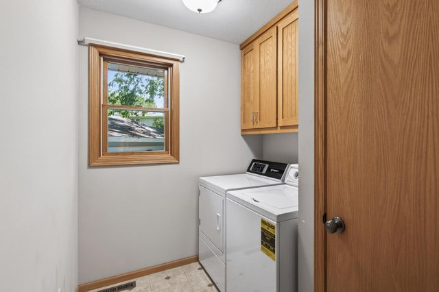 411 Young Street N, Prescott, WI 54021