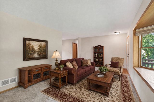 411 Young Street N, Prescott, WI 54021