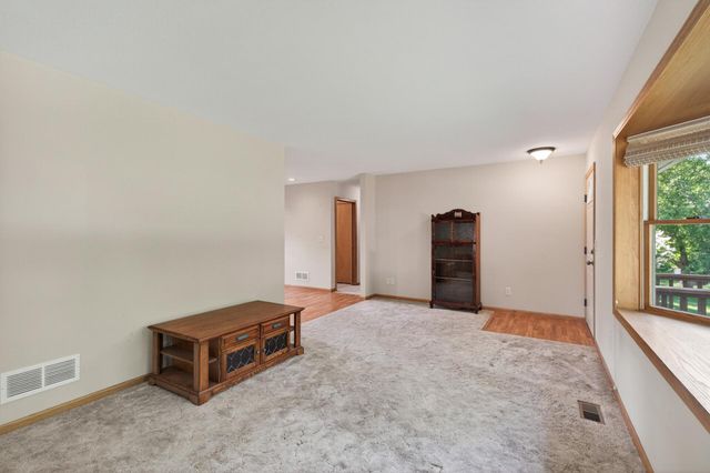 411 Young Street N, Prescott, WI 54021