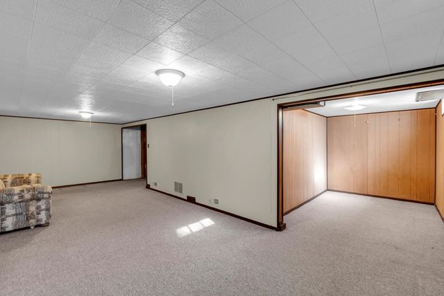 2762 S Classen, Wichita, KS 67216