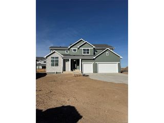 5864 Tommy Ct, Timnath, CO 80547