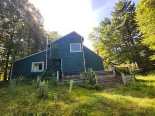 139 East Hill Rd, Brimfield, MA 01010