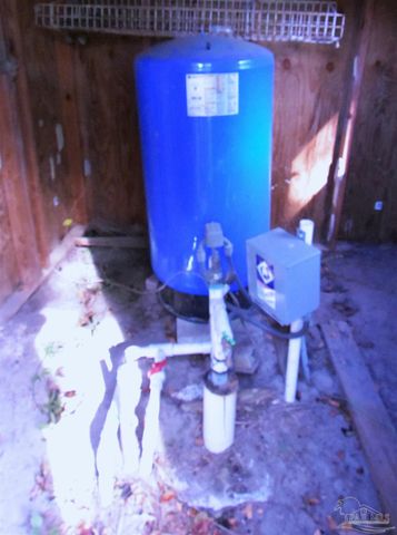 7973 Malone Rd, Milton, FL 32570