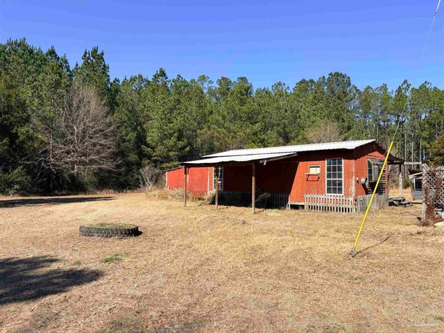 7973 Malone Rd, Milton, FL 32570