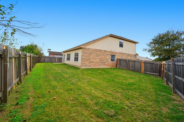 1907 Brewers PL, Taylor, TX 76574