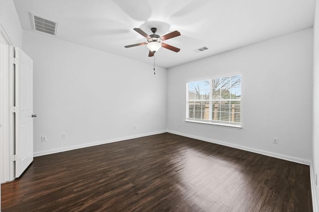 1907 Brewers PL, Taylor, TX 76574