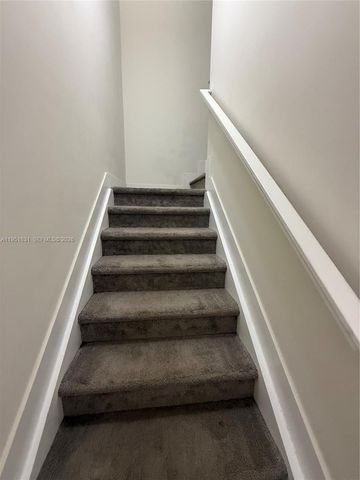 9113 NW 159th St 9113, Miami Lakes, FL 33018