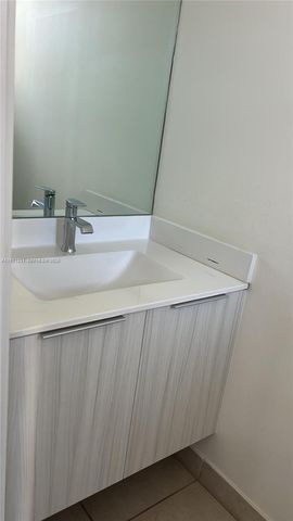 9113 NW 159th St 9113, Miami Lakes, FL 33018