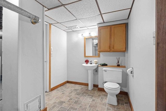 2105 N BALLARD ROAD, Appleton, WI 54911