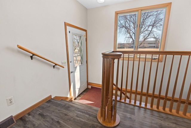 2105 N BALLARD ROAD, Appleton, WI 54911