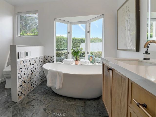 46 Empty Saddle Road, Rolling Hills Estates, CA 90274
