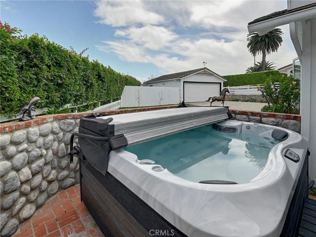46 Empty Saddle Road, Rolling Hills Estates, CA 90274