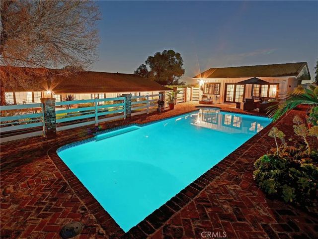 46 Empty Saddle Road, Rolling Hills Estates, CA 90274