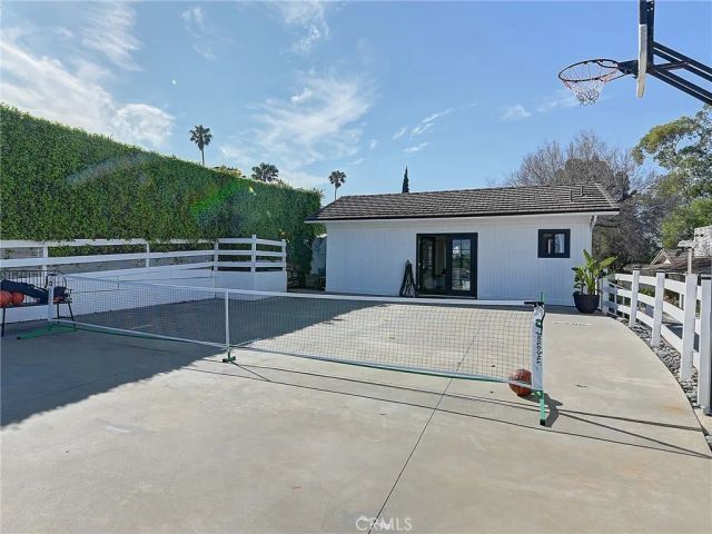 46 Empty Saddle Road, Rolling Hills Estates, CA 90274