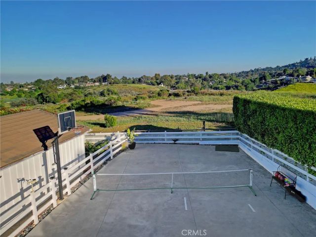 46 Empty Saddle Road, Rolling Hills Estates, CA 90274