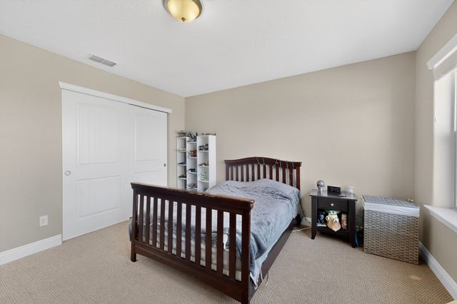 4712 Viento Del Norte, Santa Fe, NM 87507