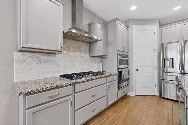 4712 Viento Del Norte, Santa Fe, NM 87507