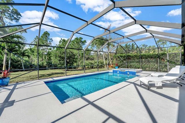 636 Gossamer Wing Way, Sebastian, FL 32958
