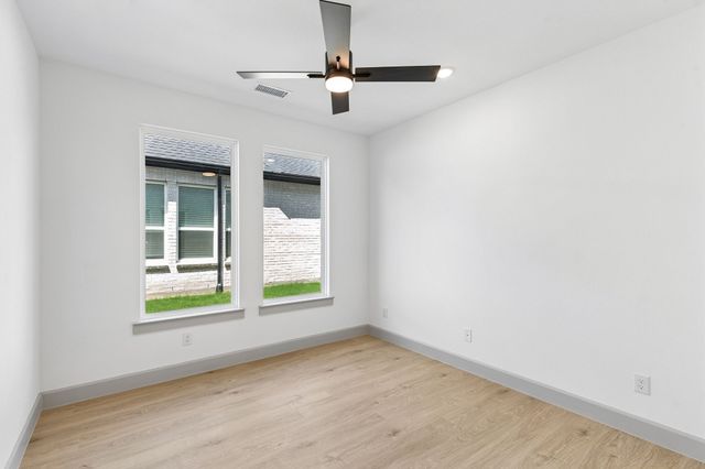 1840 Vetiver Glow Drive, Celina, TX 75009