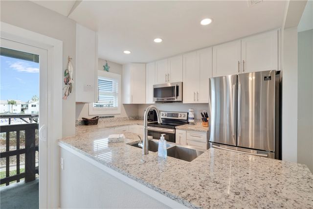 230 Cut Off Road 205, Port Aransas, TX 78373