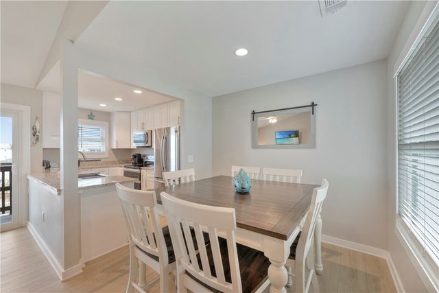 230 Cut Off Road 205, Port Aransas, TX 78373