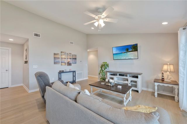 230 Cut Off Road 205, Port Aransas, TX 78373