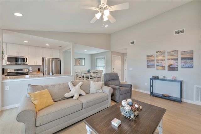 230 Cut Off Road 205, Port Aransas, TX 78373