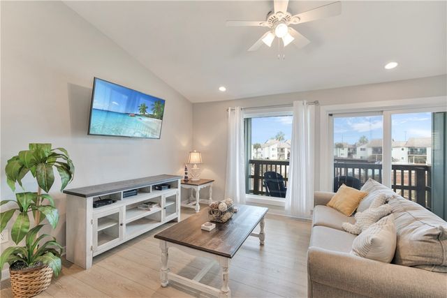 230 Cut Off Road 205, Port Aransas, TX 78373