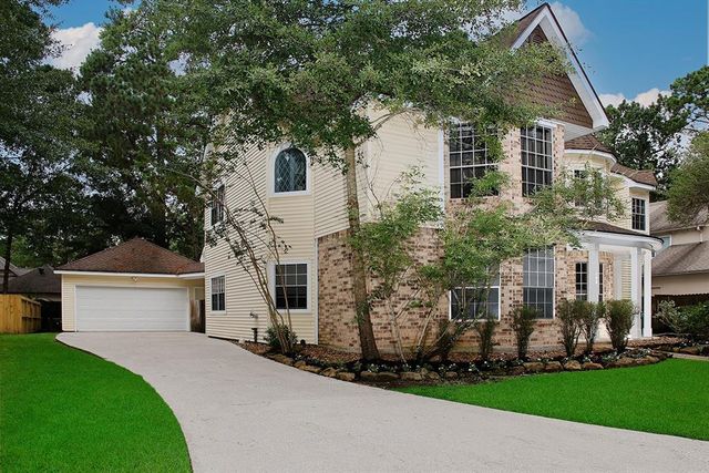 5 Indian Cedar Lane, The Woodlands, TX 77380