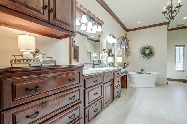 8333 NW 128th Circle, Oklahoma City, OK 73142