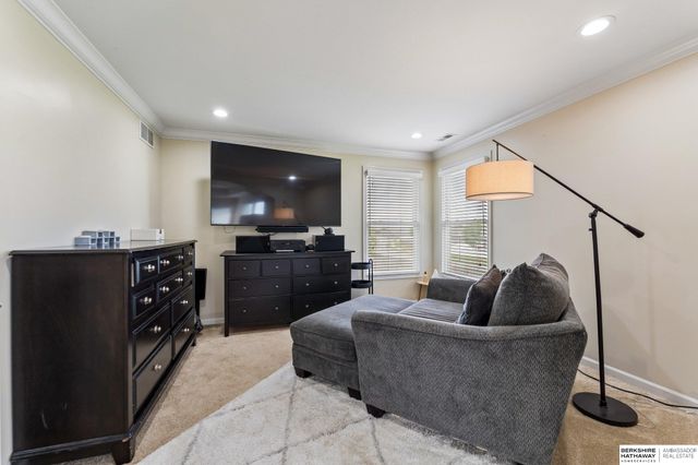 4306 Victoria Avenue, Bellevue, NE 68123