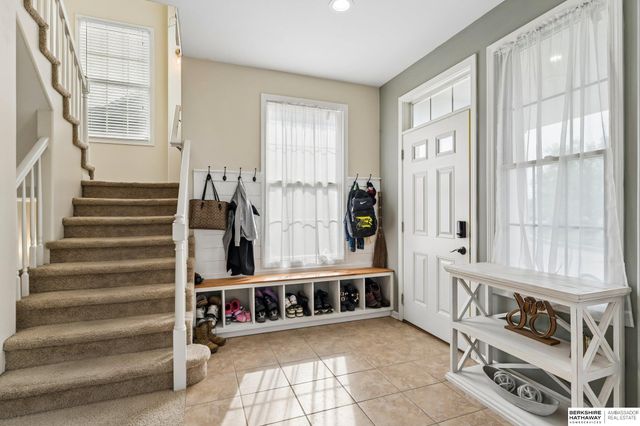 4306 Victoria Avenue, Bellevue, NE 68123