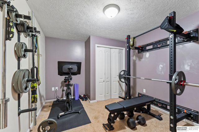 4306 Victoria Avenue, Bellevue, NE 68123