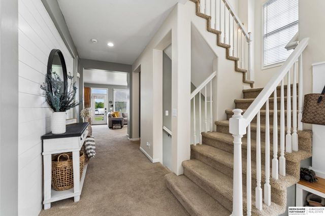 4306 Victoria Avenue, Bellevue, NE 68123