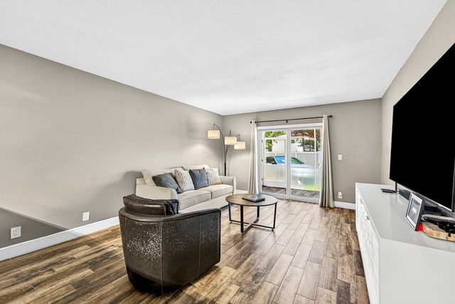 101 E Mcnab Road 304, Pompano Beach, FL 33060