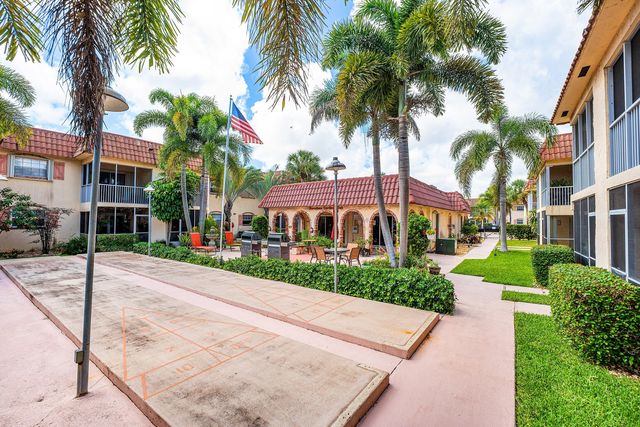 101 E Mcnab Road 304, Pompano Beach, FL 33060