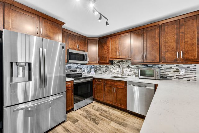 101 E Mcnab Road 304, Pompano Beach, FL 33060
