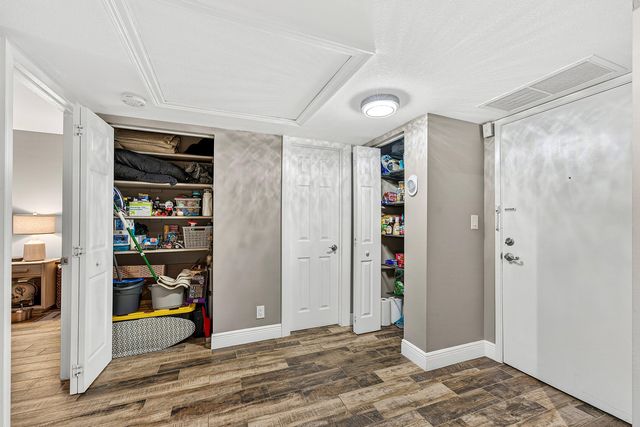101 E Mcnab Road 304, Pompano Beach, FL 33060